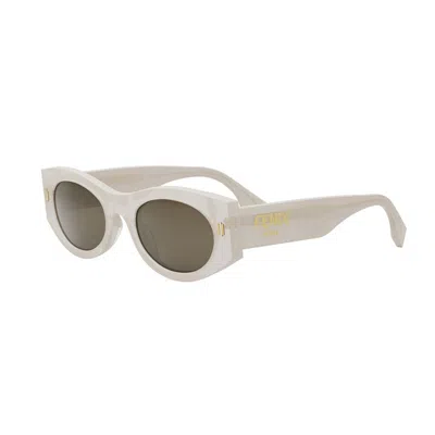 Fendi Roma Fe40125i 21e