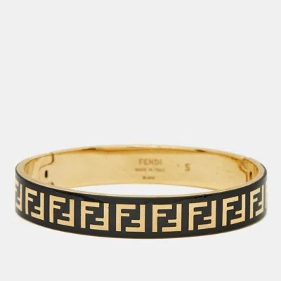 Pre-owned Fendi Ff Enamel Gold Tone Bracelet S