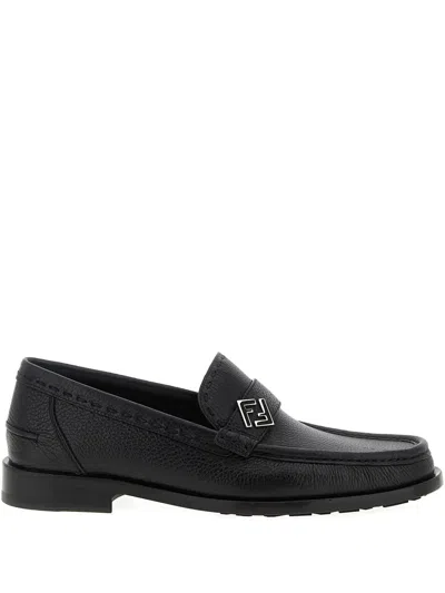 Fendi Round Toe Textured Leather Loafers In Black