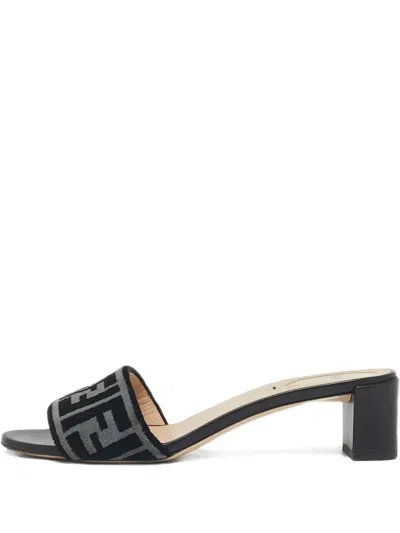 Pre-owned Fendi Ff-motif Block-heel Sandals In Black