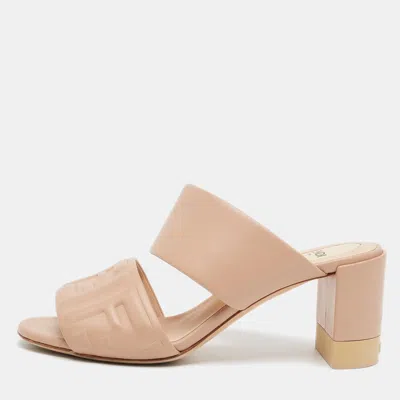 Pre-owned Fendi Ff Size 36 Beige Leather Ff Block Slide Sandals