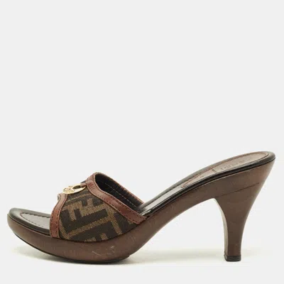 Pre-owned Fendi Ff Size 38 Brown Canvas And Leather Ff Logo Slide Sandals