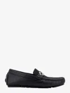 Fendi Round Toe Textured Leather Loafers In Black