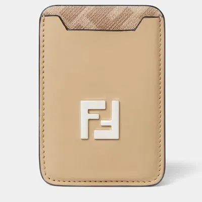 Pre-owned Fendi Ff Squared Magsafe Beige Leather Caldholder In Sand