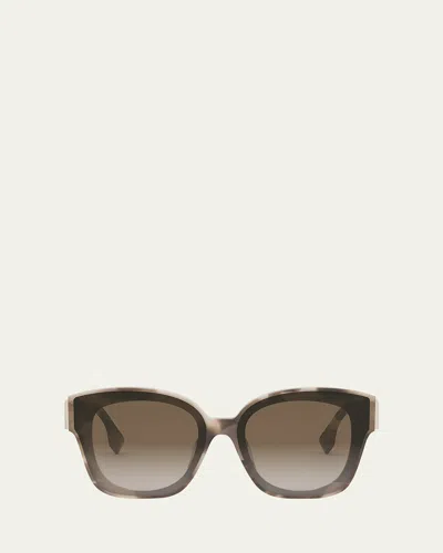 Fendi First Fe40098i Sunglasses In Havobrng