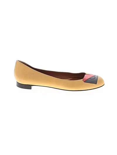Pre-owned Fendi Flats In Tan