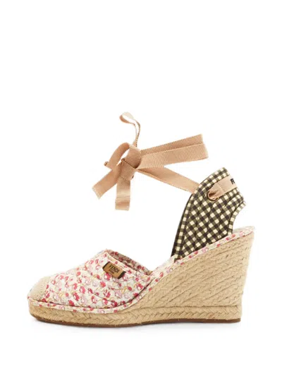 Pre-owned Fendi Floral Gingham Wedge Sandals In White