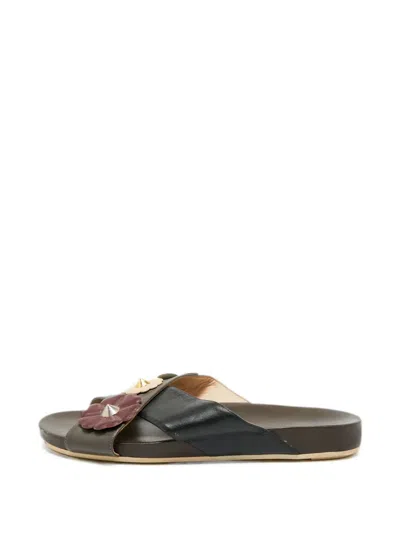 Pre-owned Fendi Flower-embellished Crossover-strap Flat Sandals In Brown