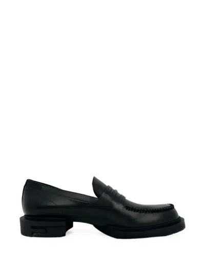 Pre-owned Fendi Frame Slip-on Loafers In Black