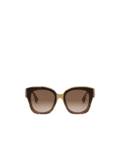 Fendi Frame Sunglasses In Brown