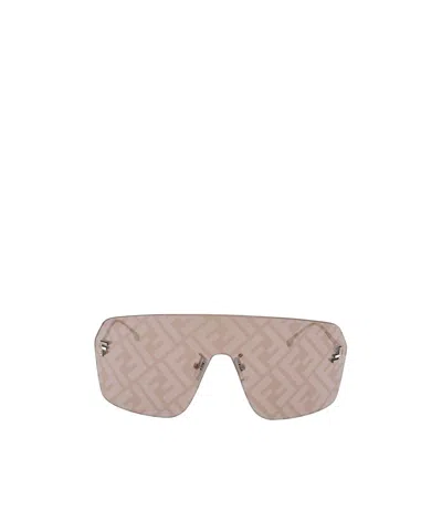 FENDI FENDI EYEWEAR OVERSIZED FRAME SUNGLASSES