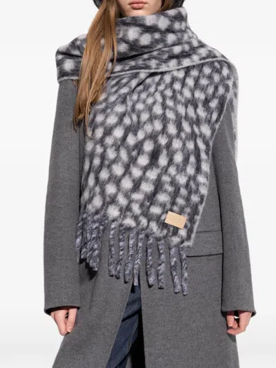 Fendi Fringed Checked Scarf In Gray