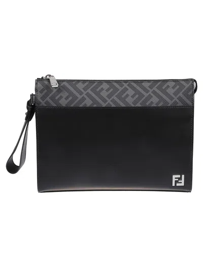 Fendi Frizione Quadrata In Black