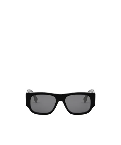 Fendi Full Frame Sunglasses In Gray