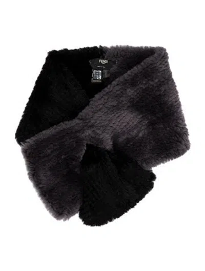 Pre-owned Fendi Fur Scarf In Black