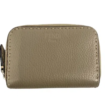 Pre-owned Fendi Gray Beige Leather Coin Purse/coin Case ()