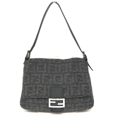 Pre-owned Fendi Gray Wool Shoulder Bag ()