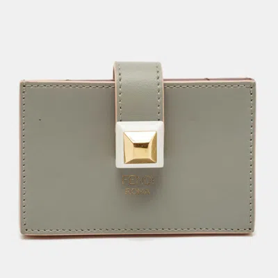 Pre-owned Fendi Grey/peach Leather Accordion Card Case In Gray