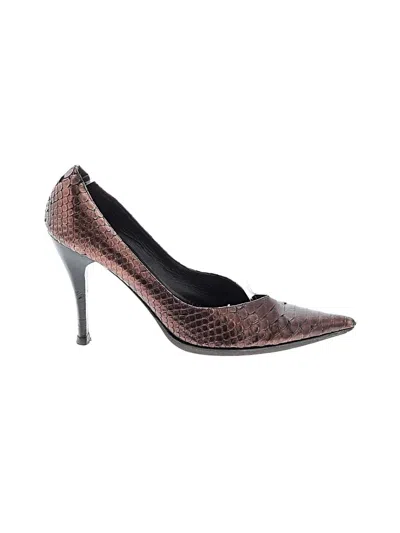 Pre-owned Fendi Heels In Brown