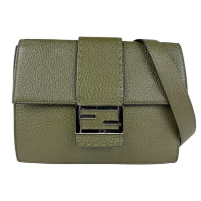 Pre-owned Fendi Khaki Leather Shoulder Bag () In Brown
