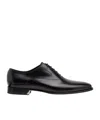 Fendi Calfskin Leather Oxford In Black