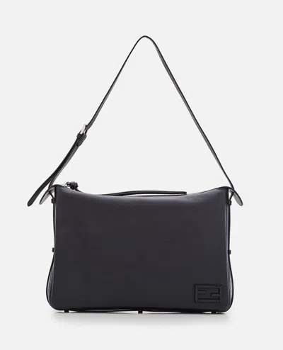 ショルダーバッグ・ポシェット Fendi Simply Fendi Large Bag In Semi-Gloss Leather Fendi Black Simply Shoulder Bag | ModeSens
