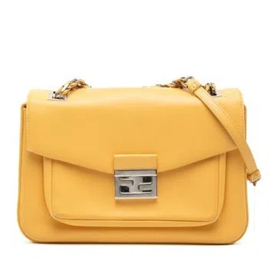 Pre-owned Fendi Leather Be Baguette In Yellow