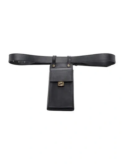 Pre-owned Fendi Leather Belt Bag In Black