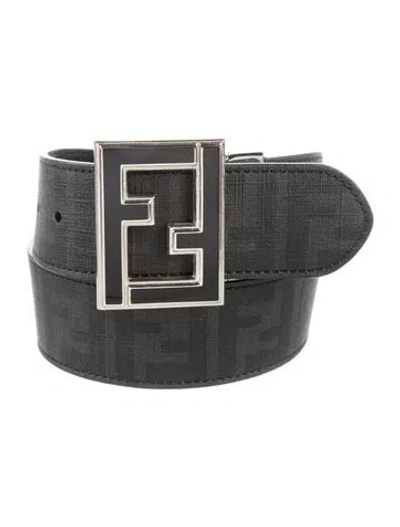 Pre-owned Fendi Leather Belt Kit In Black
