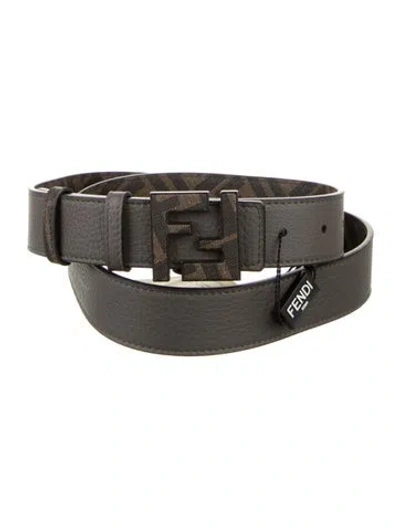 Pre-owned Fendi Leather Belt Kit In Brown