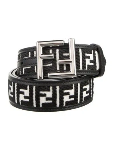 Pre-owned Fendi Leather Belt W/ Tags In Black
