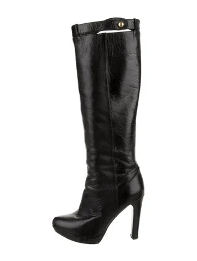 Pre-owned Fendi Leather Boots In Black