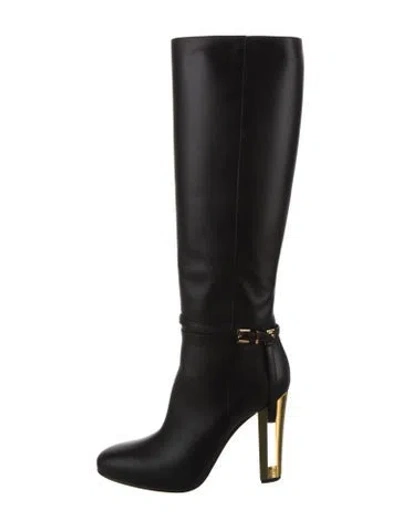 Pre-owned Fendi Leather Boots In Black