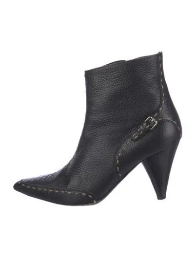 Pre-owned Fendi Leather Boots In Black