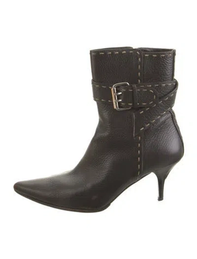 Pre-owned Fendi Leather Boots In Brown