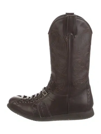 Pre-owned Fendi Leather Boots In Brown