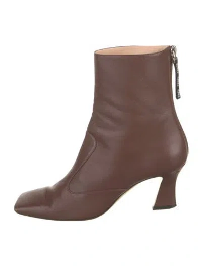 Pre-owned Fendi Leather Boots In Brown