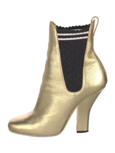 Pre-owned Fendi Leather Boots In Gold