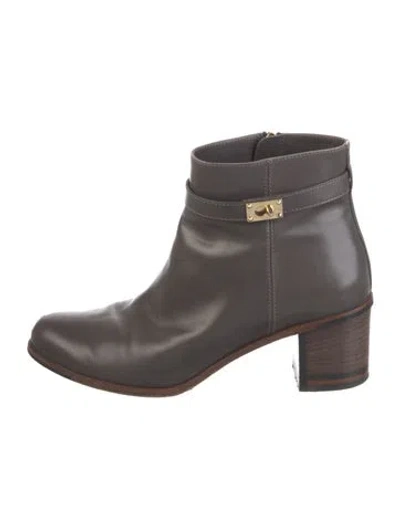 Pre-owned Fendi Leather Boots In Gray