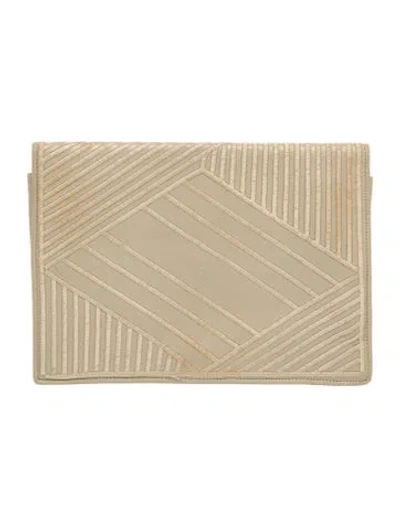 Pre-owned Fendi Leather Clutch In Neutral