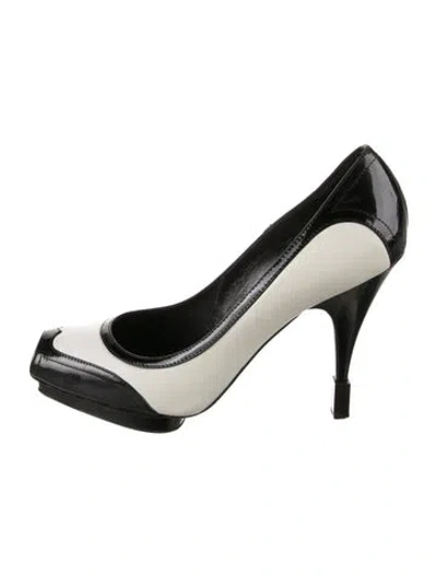 Pre-owned Fendi Leather Colorblock Pattern Pumps In White