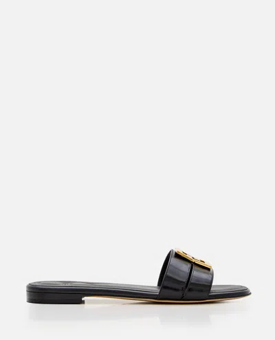 Fendi Leather Flat Sandals In Black