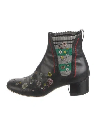 Pre-owned Fendi Leather Floral Print Chelsea Boots In Black