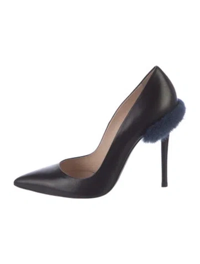 Pre-owned Fendi Leather Fur Trim Pumps In Blue