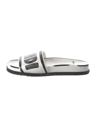 Pre-owned Fendi Leather Graphic Print Slides In Black/white
