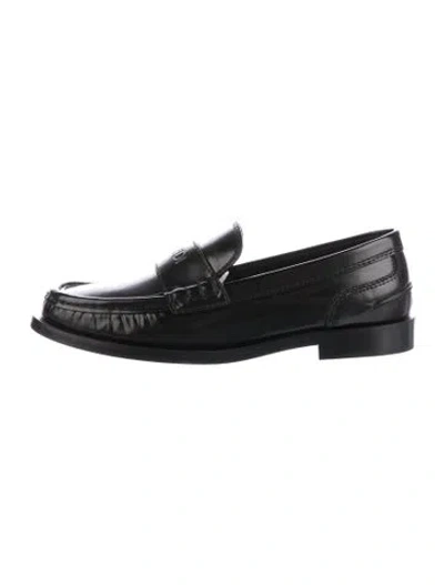 Pre-owned Fendi Leather Loafers In Black