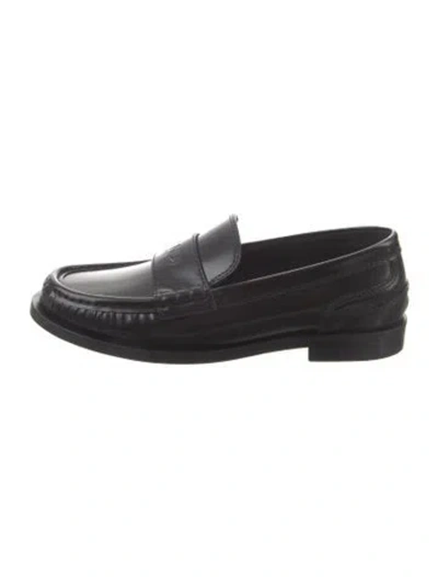 Pre-owned Fendi Leather Loafers In Black