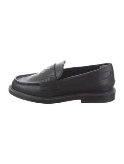 Pre-owned Fendi Leather Loafers In Black