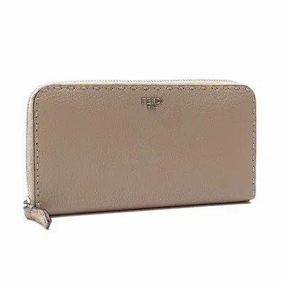 Pre-owned Fendi Leather Long Wallet (bi-fold) ()