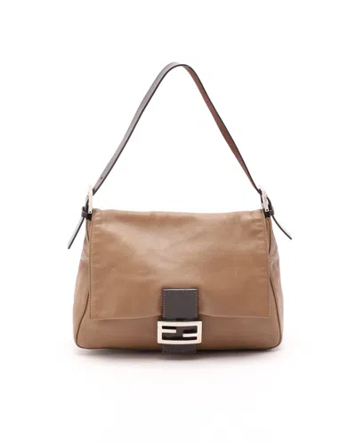 Fendi Leather Mamma Bag In Yellow